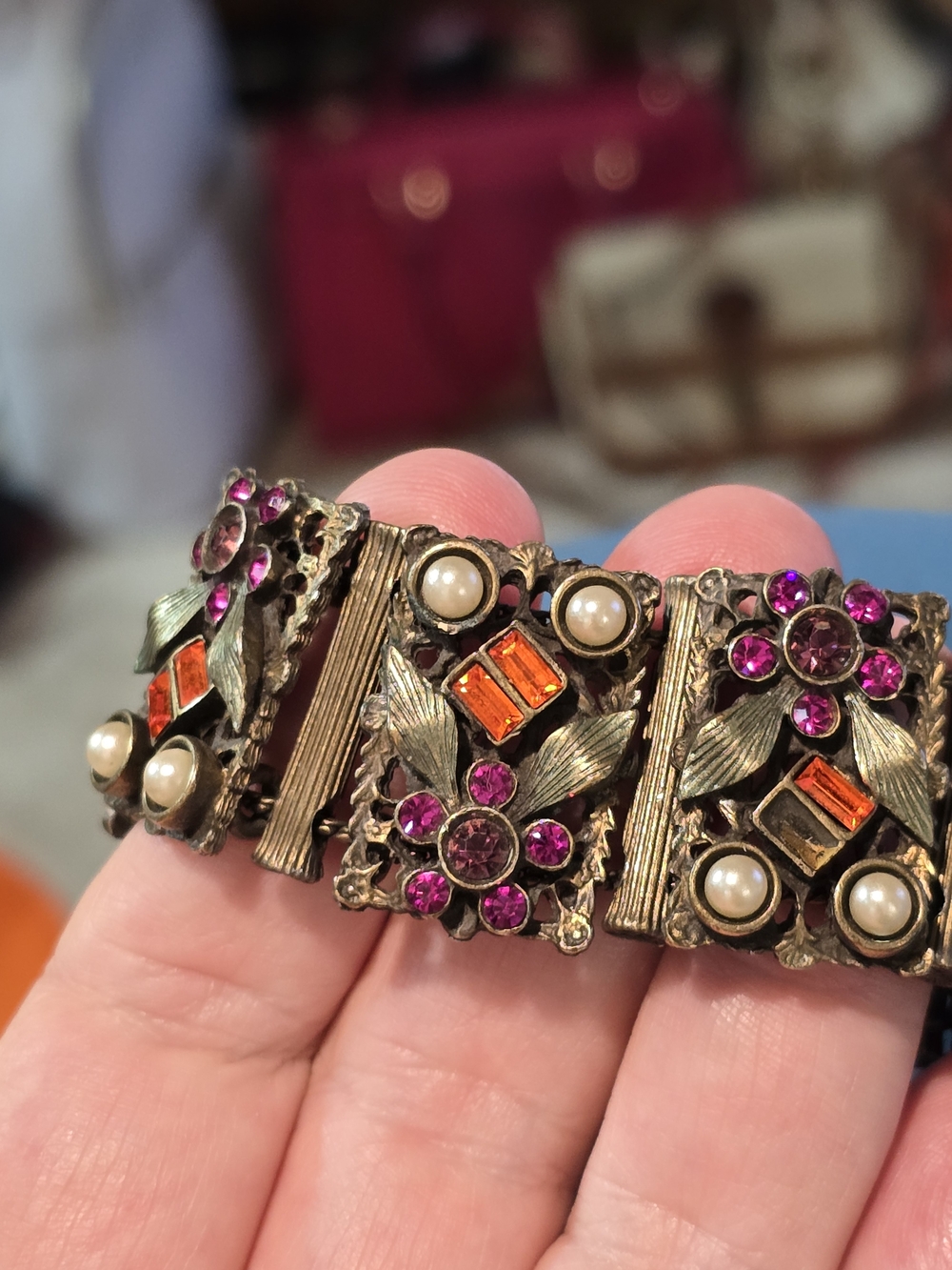 Banana Bob's Vintage Inspired Pink & Orange Flower Bracelet w Faux Pearl Accents